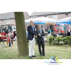 12 -7-2015 Onthulling grafsteen Herwen Coll. P.Snip- HKR (69)